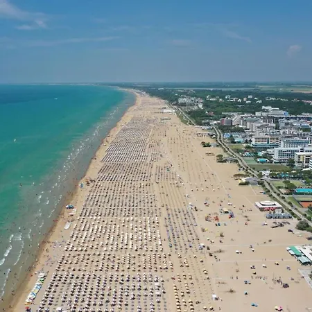 Lejlighed With Terrace Bibione